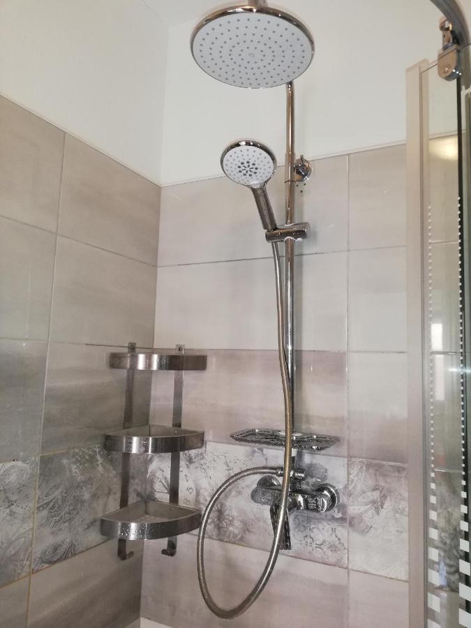 Apartman Postira Rot Exteriér fotografie