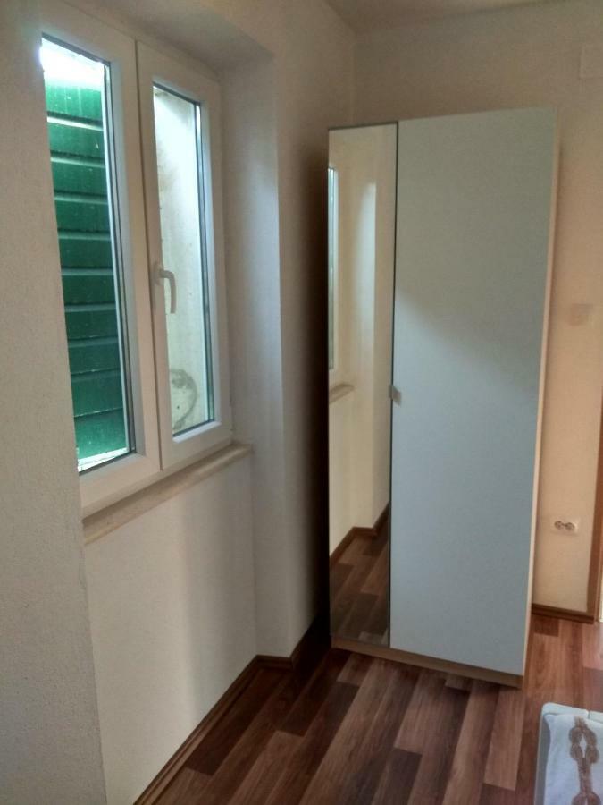 Apartman Postira Rot Exteriér fotografie