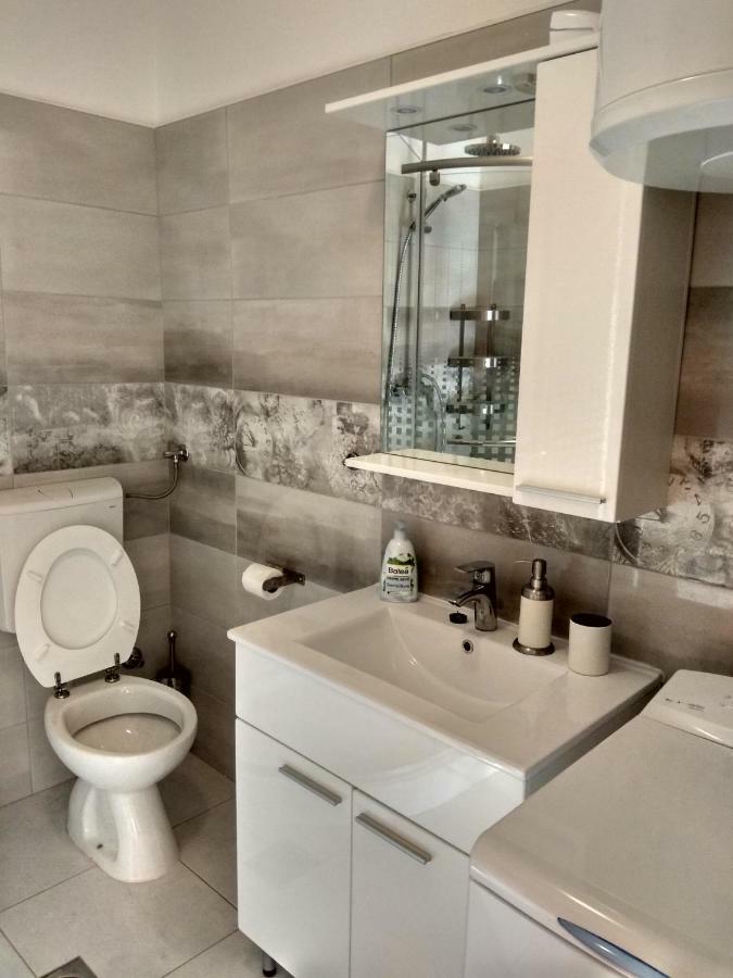 Apartman Postira Rot Exteriér fotografie